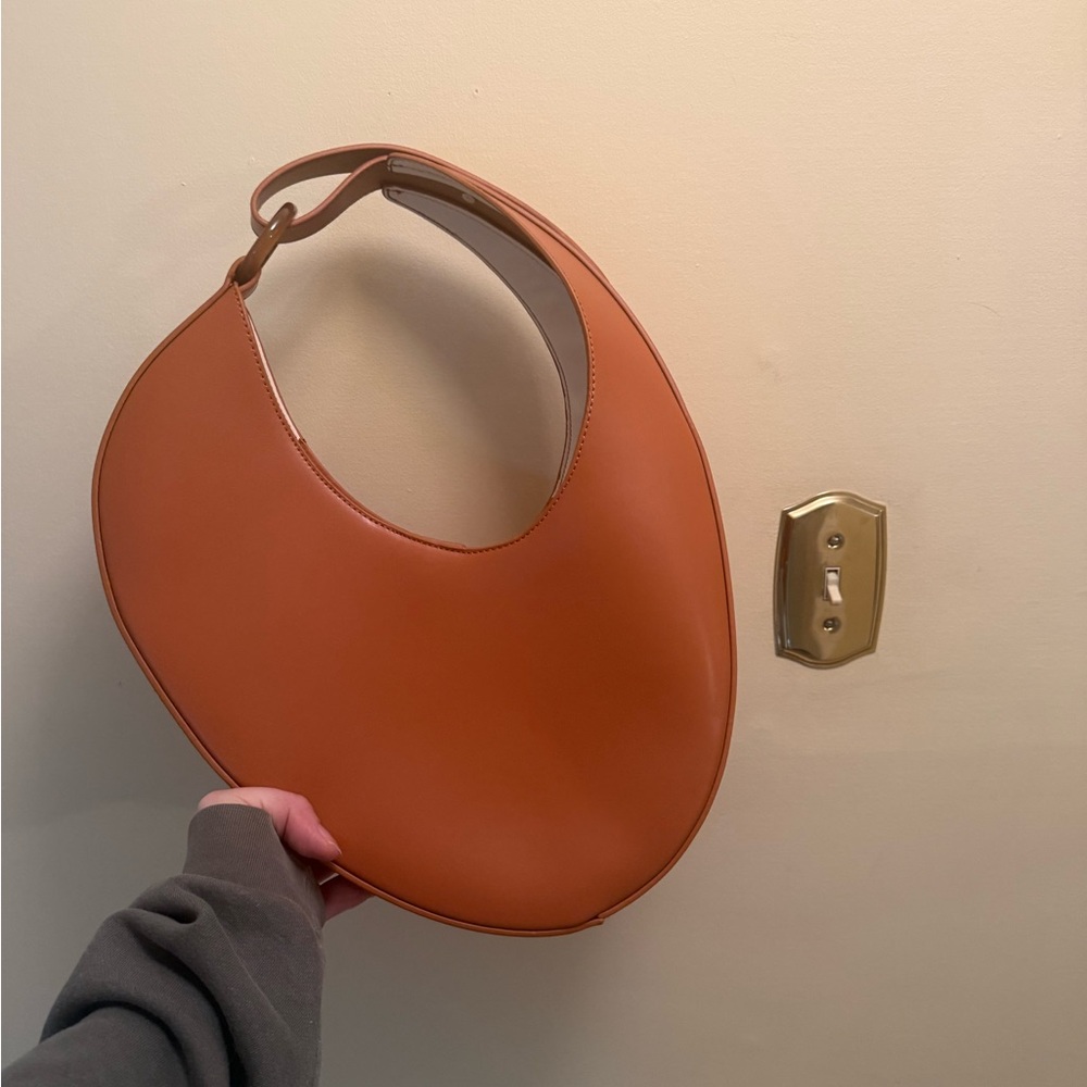 Tan Leather Shoulder Bag - Picture 6 of 9